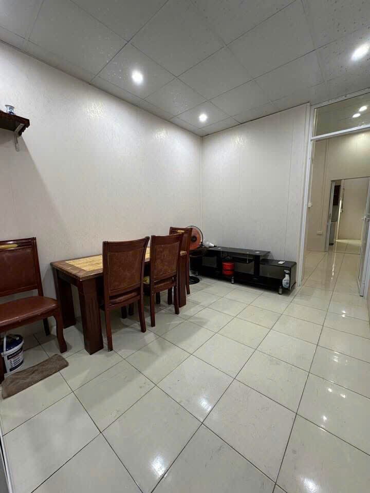 Cho thuê nhà ngõ ô tô tải tránh nhau Phố Trần Điền, 38m2, 1 ngủ, 1 khách, 1 bếp, 5 Triệu - Ảnh 1